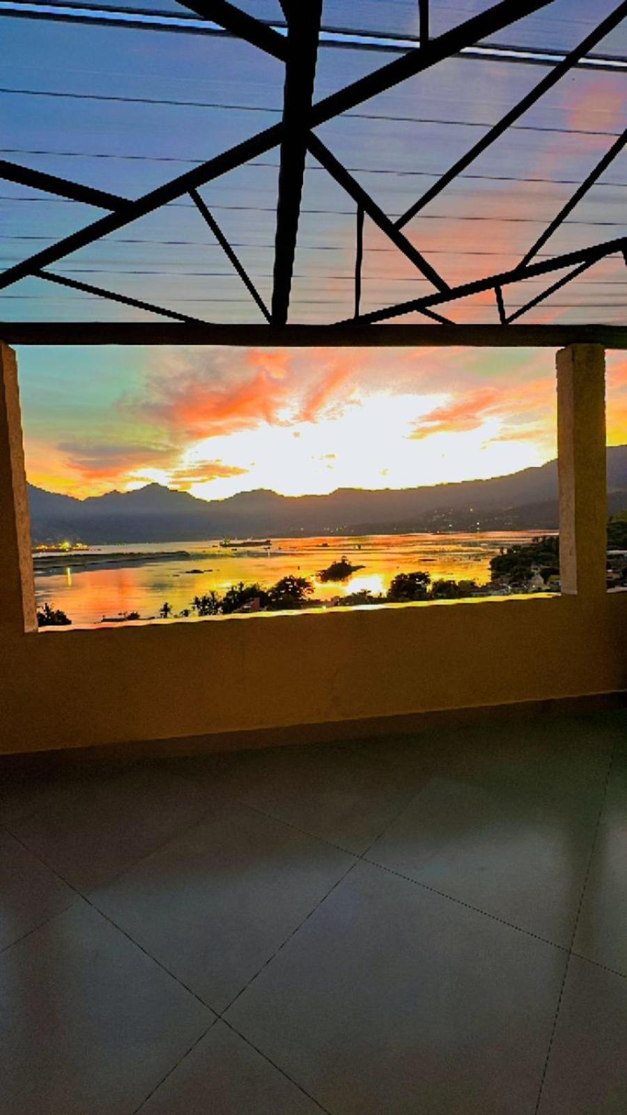 Casa De Com Vista O Mar *
