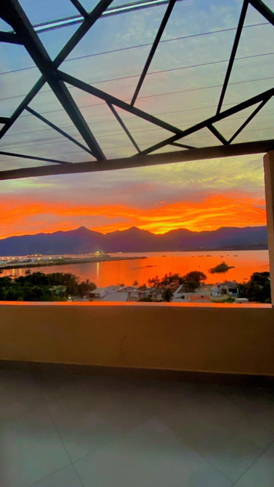 Casa De Com Vista O Mar Holiday home